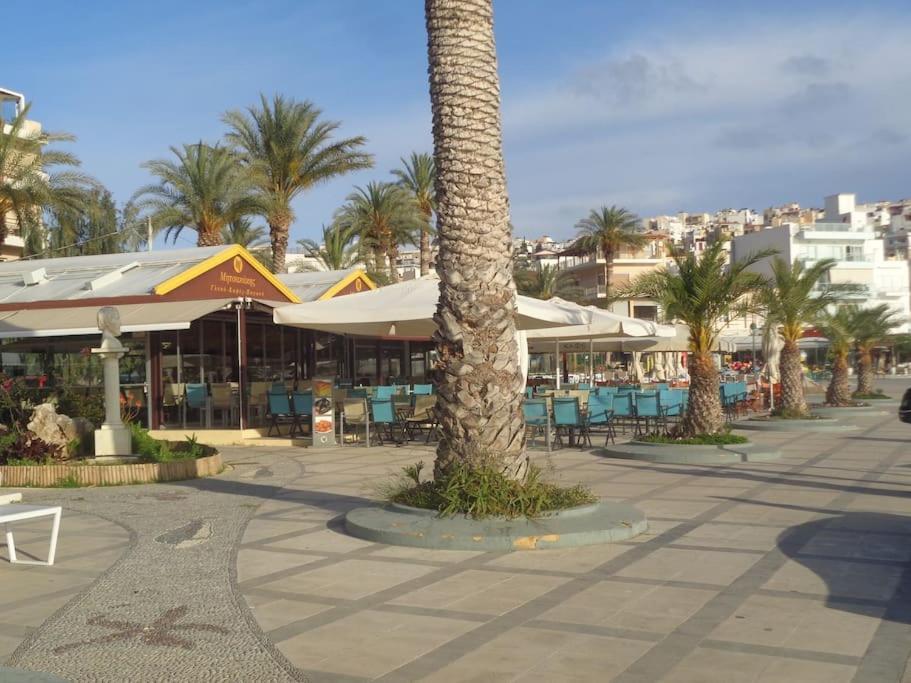 Seashell Apartment Sea View, Castle View 200Metres From The Beach سيتيا المظهر الخارجي الصورة