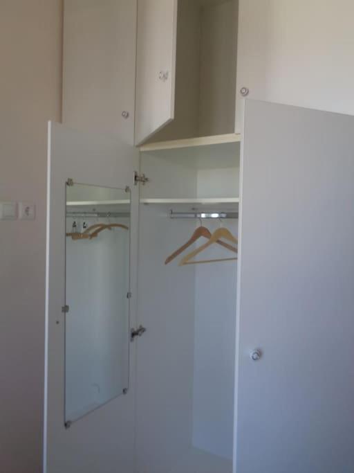Seashell Apartment Sea View, Castle View 200Metres From The Beach سيتيا المظهر الخارجي الصورة